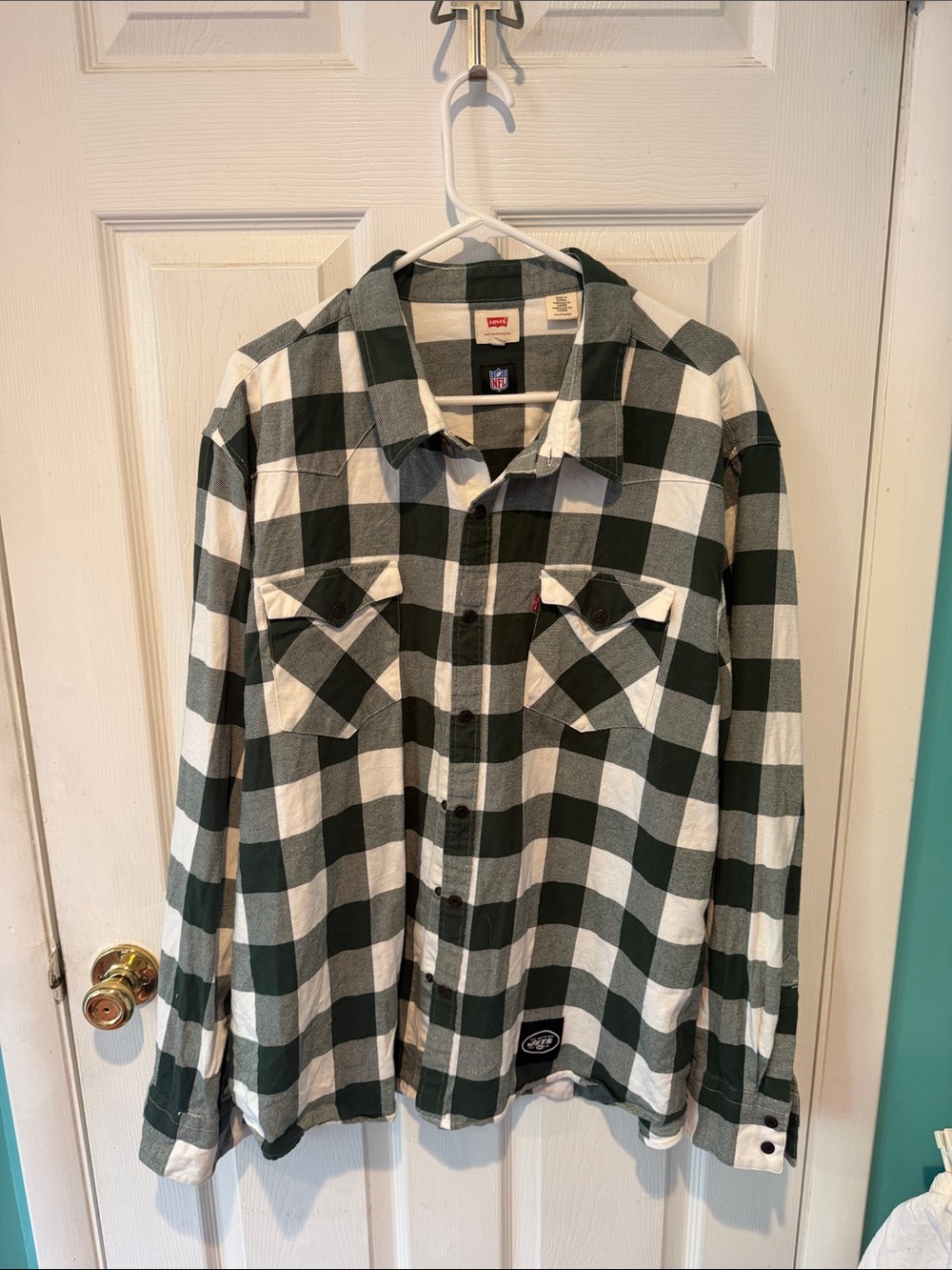 Levi's Jets Men's Dark Green and White Buffalo Plaid Snap- Up Shirt